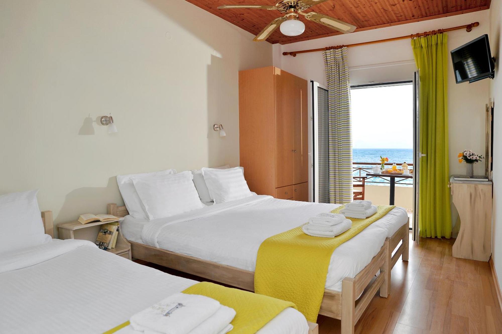 Pharos Rooms Еліда Екстер'єр фото