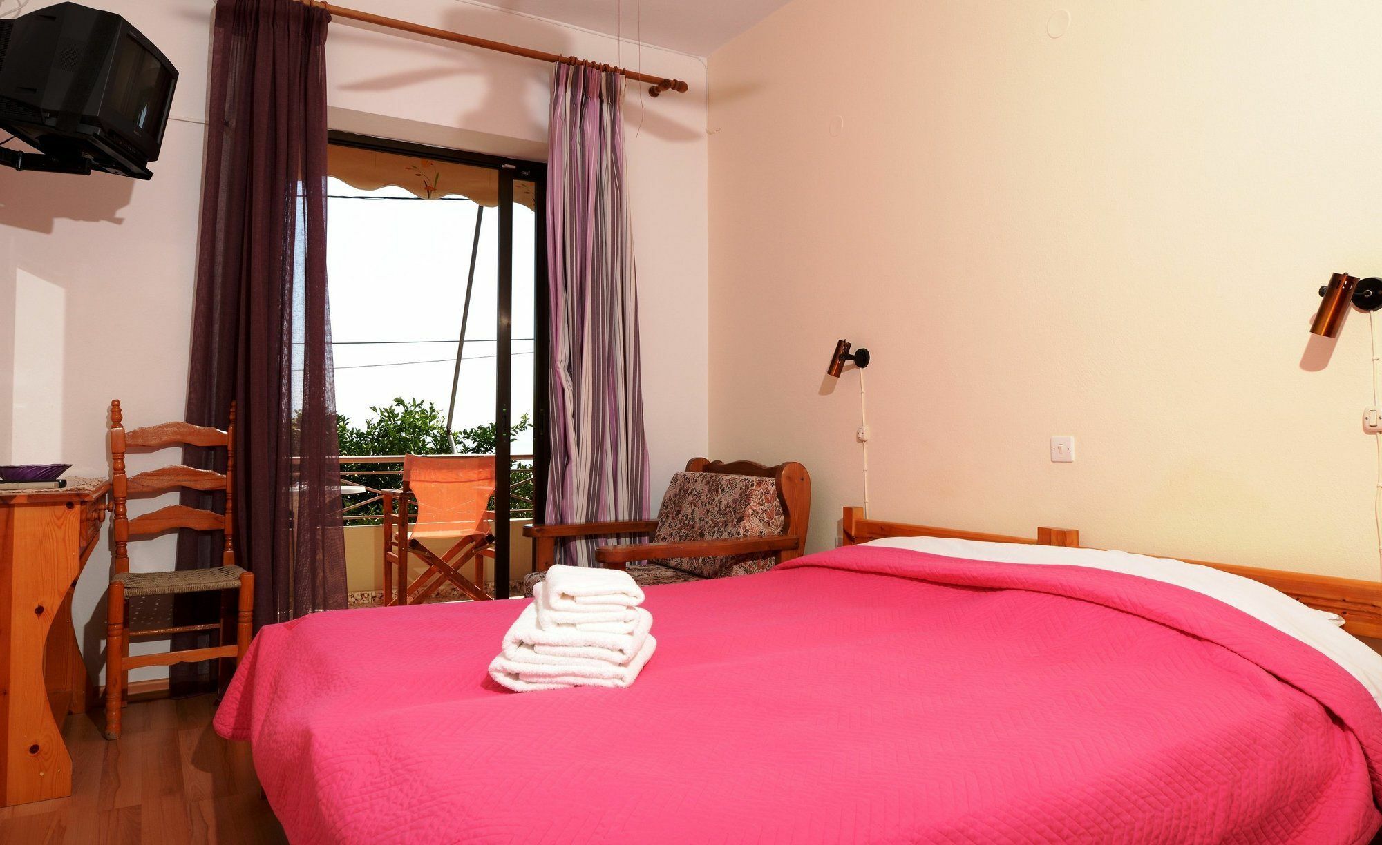 Pharos Rooms Еліда Екстер'єр фото